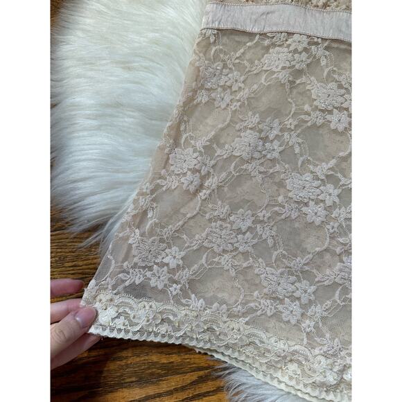 Rare Vintage Y2K Forever 21 Beaded Lace Silk Tank Top - Picture 3 of 7